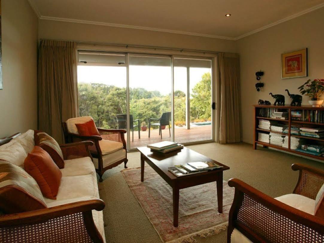Decks Of Paihia Bed & Breakfast Dış mekan fotoğraf